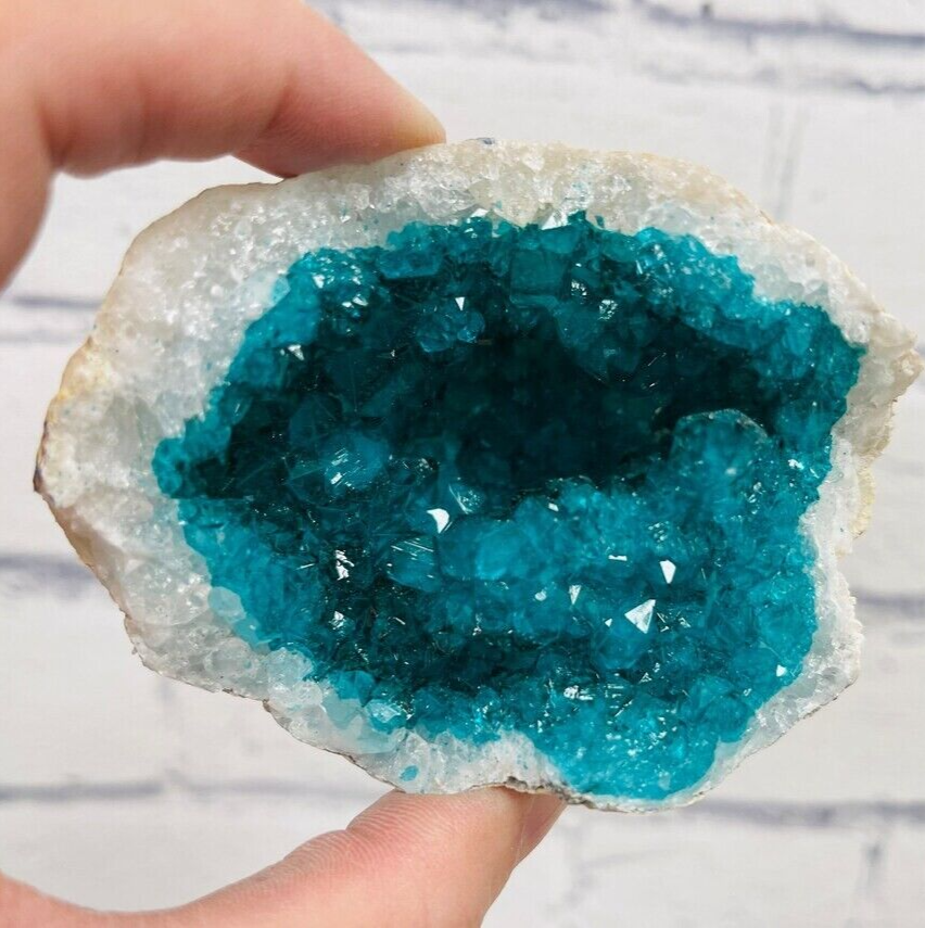 Dyed Crystal Quartz Geode, Turquoise Color Geode, Quartz In Rock