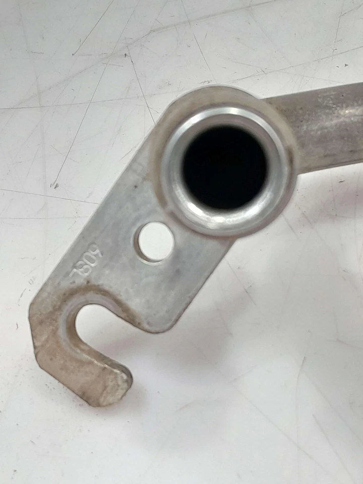 Conjunto de tubo de succión de tubo de CA Toyota Corolla 16-18 OEM 8870712390 Foto 4 de 4