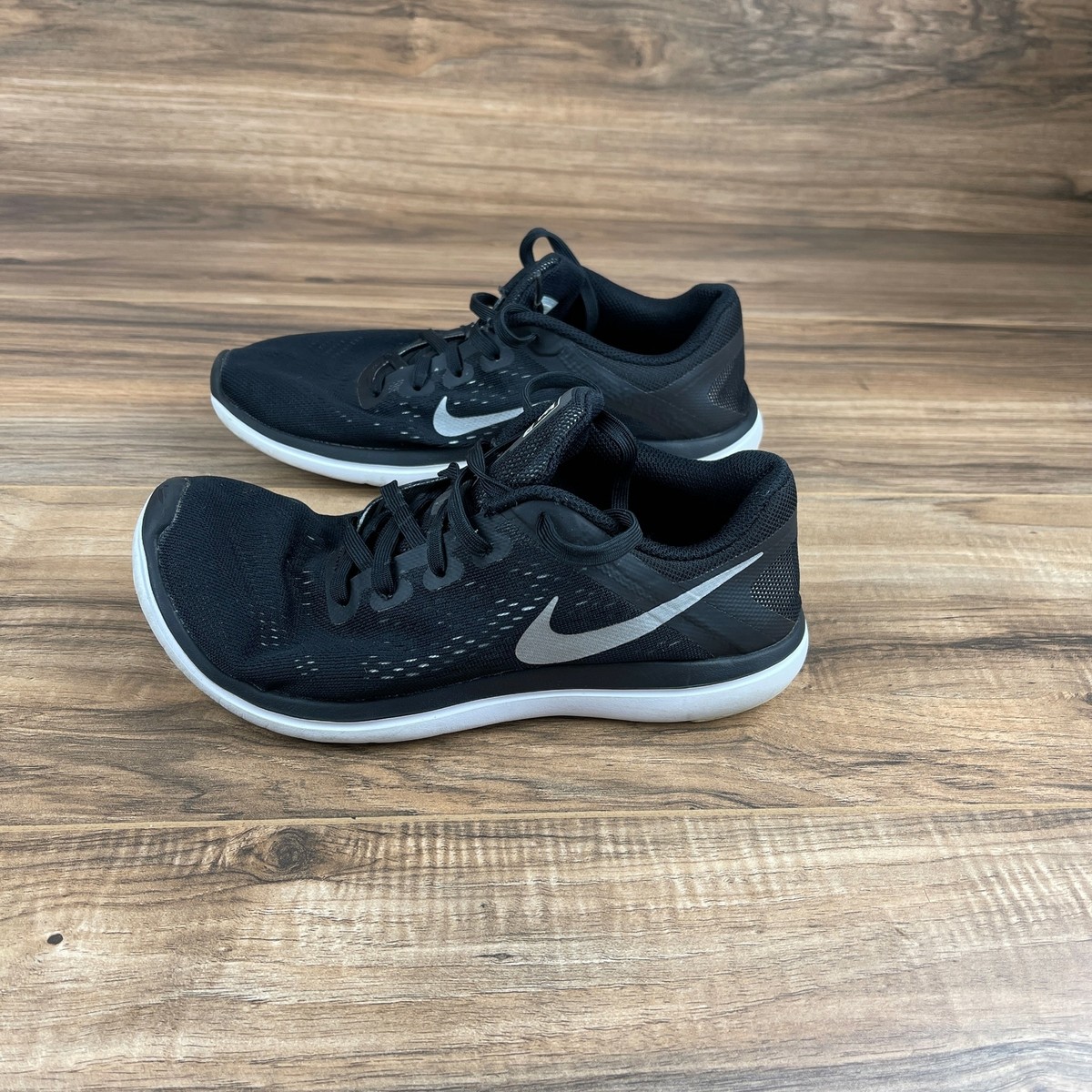 Nike Flex 2016 RN 834275-001 Boys Black/White Lace Up Running