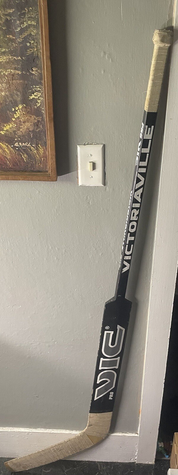 Vintage Victoriaville Pro Vic Wooden Hockey Stick Black White Lettering