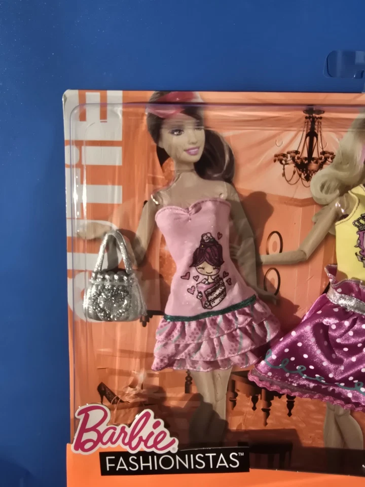 ⭐️Raro Mattel T7493 Cutie Fashionistas Boneca Barbie Conjunto de Presente, Roupas⭐️ - Imagem 2 de 4