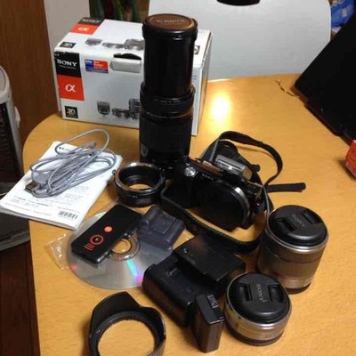 Sony NEX 5D Mirrorless Camera with 2 Lenses Remote Flash and Manual