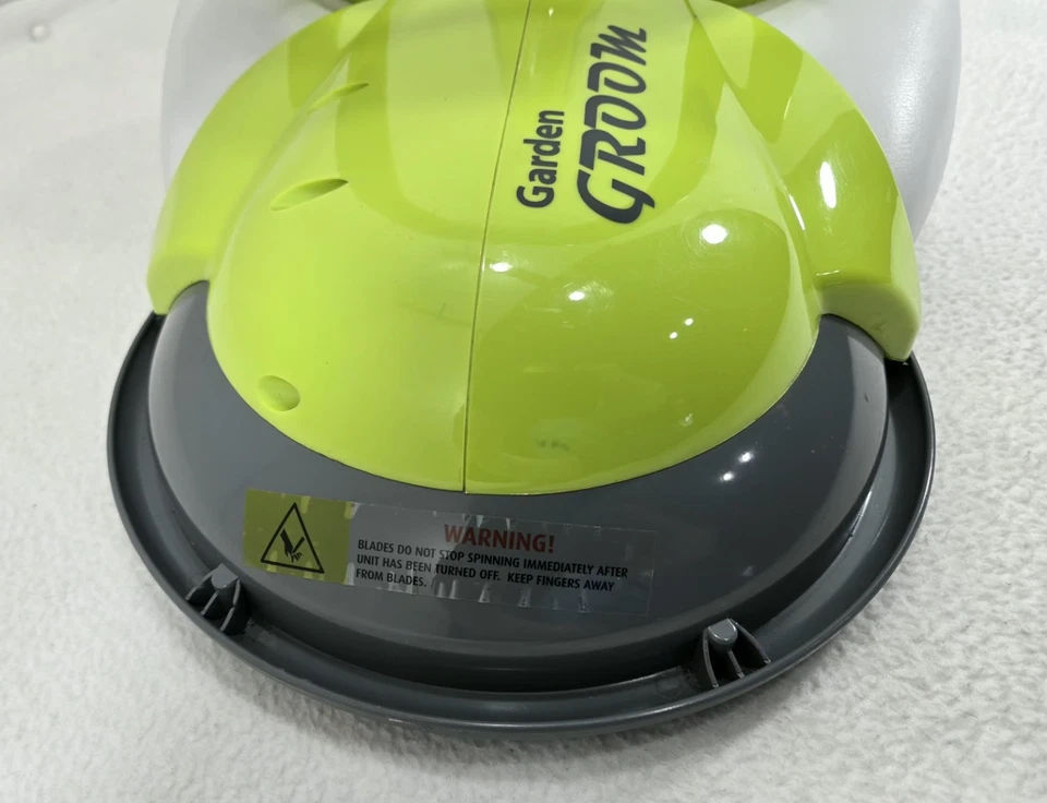 Garden Groom Hedge/Bush Trimmer/Groomer 147-M90 W/ Collection Bin No Bag**Tested - Image 3 of 4