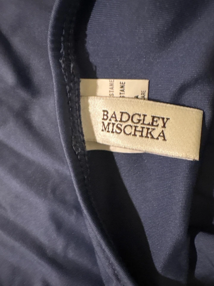 BADGLEY MISCHKA Traje de baño cruzado azul de una pieza talla 14 Foto 4 de 4