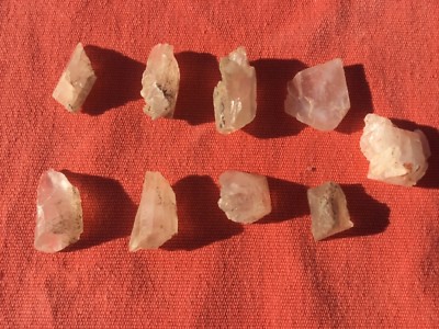 Apophyllit roh aus dem Var ca. 2 cm lang »
