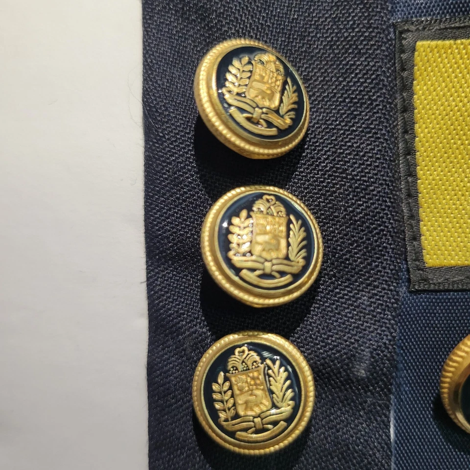 Carbone Suit Blazer Buttons Replacement Set of 8 Gold/Navy - Image 4 of 4