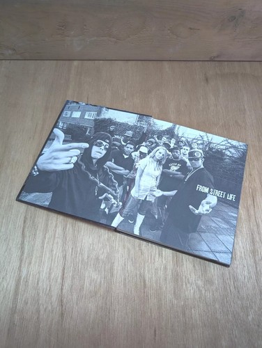 N - DUBZ : Against All Odds ~ Rise To Fame Biographical Hardback Book ~ 2010 VG - Picture 6 of 6