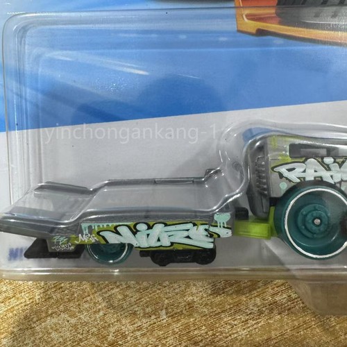 HOT WHEELS 2024 TRACK FLEET Nitro Rail - Picture 2 of 6