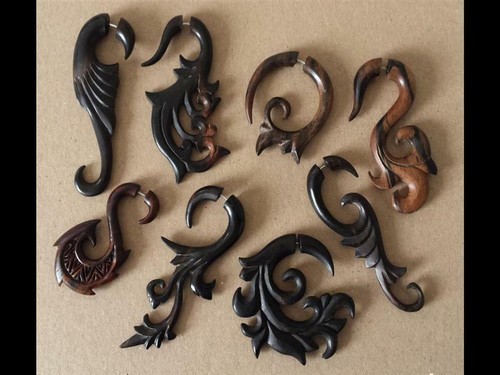 Fake Wood Lobe Piercing Stainless Steel Dark Braun Hook Flame Wing Helix - Picture 10 of 48