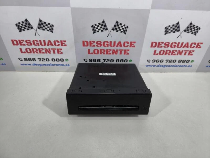 13590746 chargeur cd pour OPEL INSIGNIA SPORTS TOURER SPORTIVE 2008 243537 - Photo 2/2