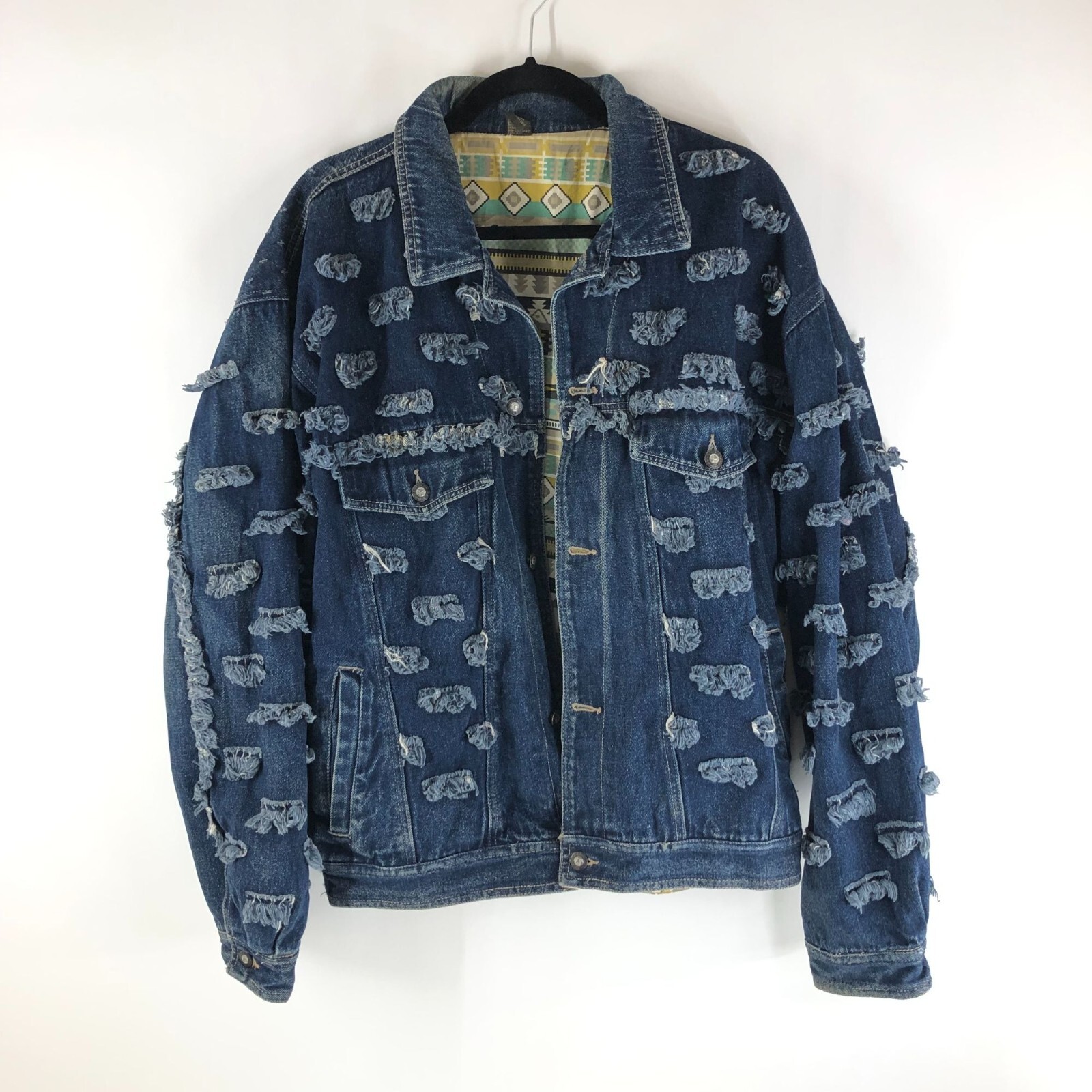 B.T. Sport Mens Vintage Denim Jacket Distressed Aztec Lining Cotton Blue L