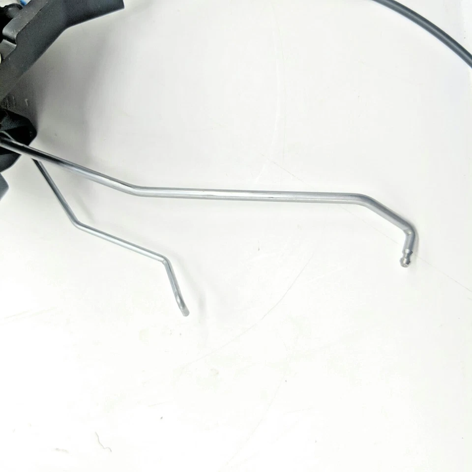 Dorman 931471 Fits 2001-2007 Toyota Highlander Front Right RH Door Lock Actuator - Image 4 of 4