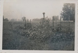 73.I.D : Petit cimetière du I.R.170 soldats tombés combat sect. RETHEL 9.6.40 !