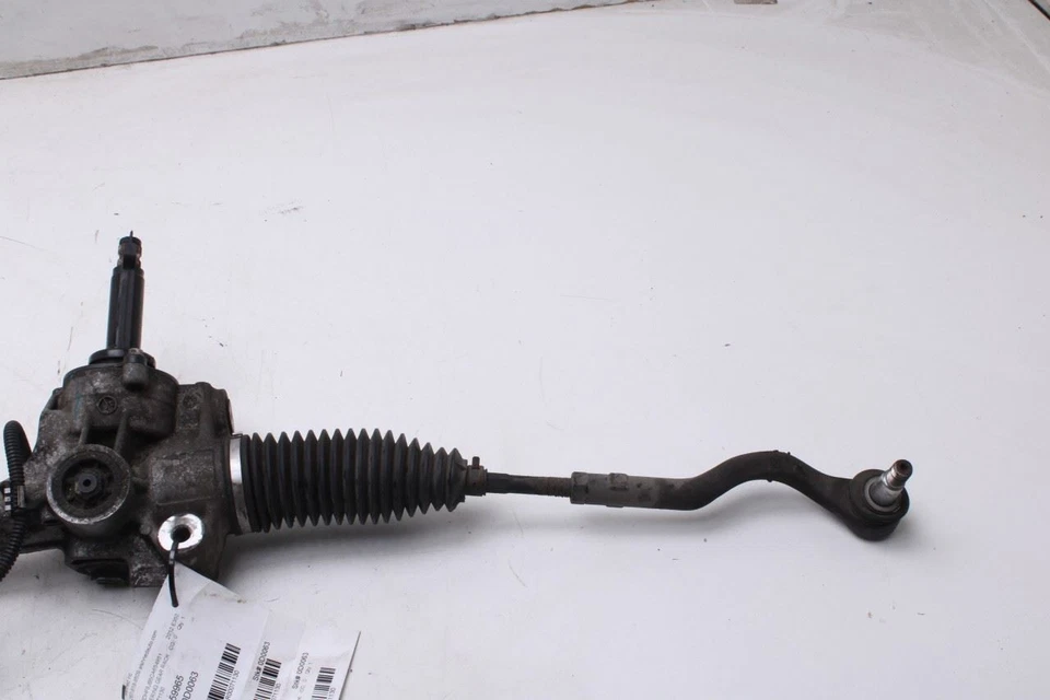 2010-16 Mercedes-Benz E350 Sport 4Matic Steering Gear Rack and Pinion 2124606300 - Image 4 of 4