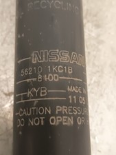 180021KM0B stoßdämpfer hinten rechts NISSAN JUKE F15 ACENTA 2010 192240