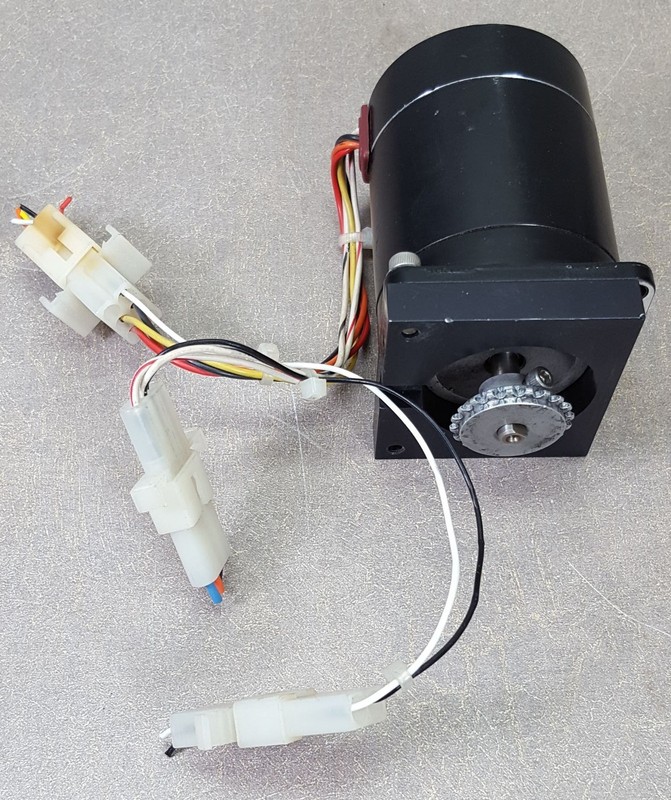 Oriental Motor Vexta Stepping Motor 2 Phase A2936-9212 4.2V DC 1.9A  XX7 00109