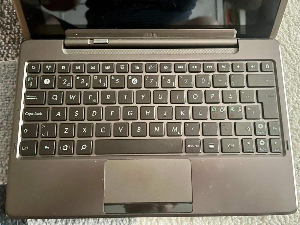 ASUS Eee Pad Transformer (TF101) - Image 3 of 3