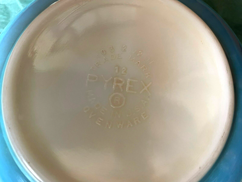 Two 1960 Pyrex Rainbow Stripe Nesting Bowls Pink #401 1.5 Pint Blue #403 2.5 Qt - Picture 6 of 17