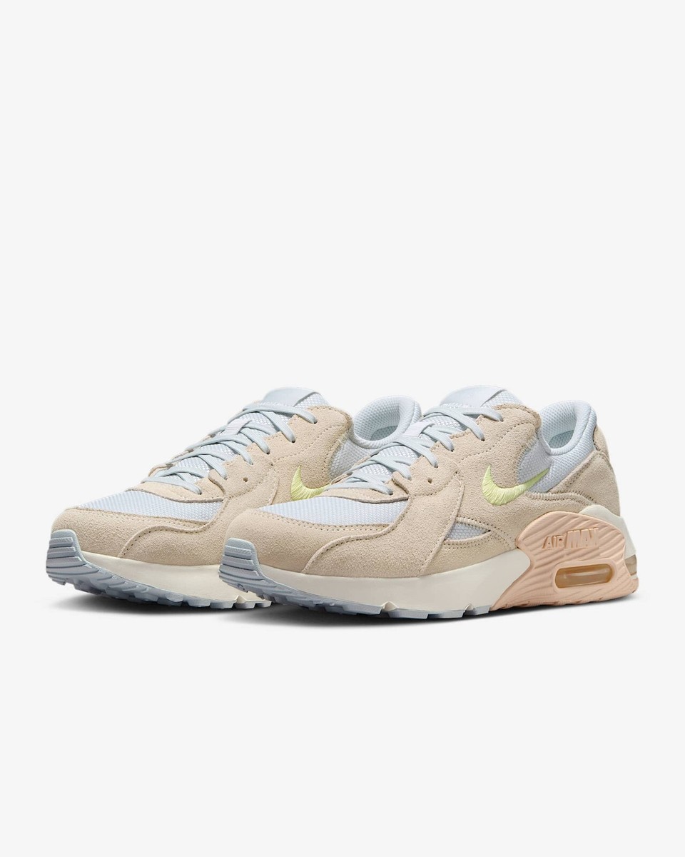 NIKE Women's Air Max Excee HV6989-025 Photo Dust Coconut Milk