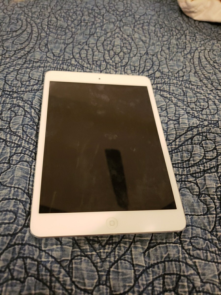 Apple - iPad mini 32GB Wi-Fiモデル MD532J/A Apple iPad mini Wi-Fiモデル 32GB MD532J/A [ホワイト&シルバー