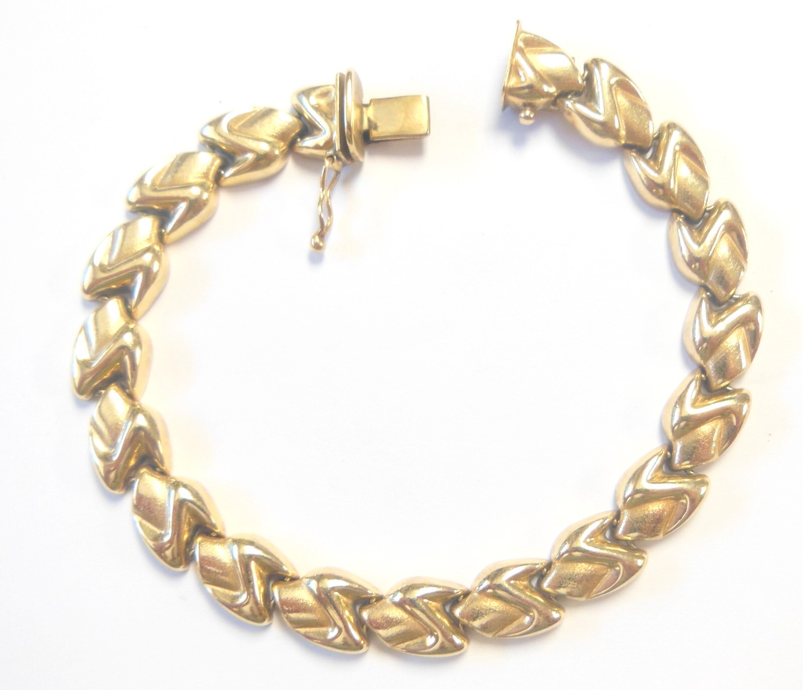 Italian Solid 14K Yellow Gold Interlocking Link D… - image 2