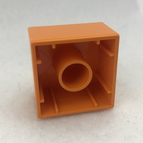 LEGO 3437 Orange Duplo, Brick 2 x 2 (x1) - Picture 2 of 3