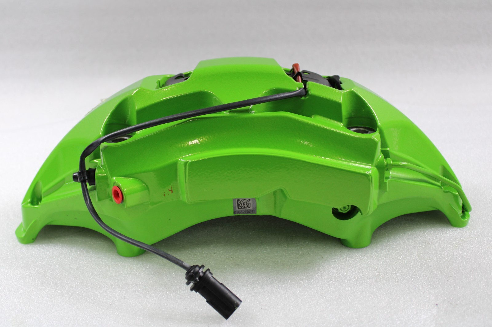 Lamborghini Urus, RH, Right, Front Caliper, Green, Used, P/N 4M0615105KH