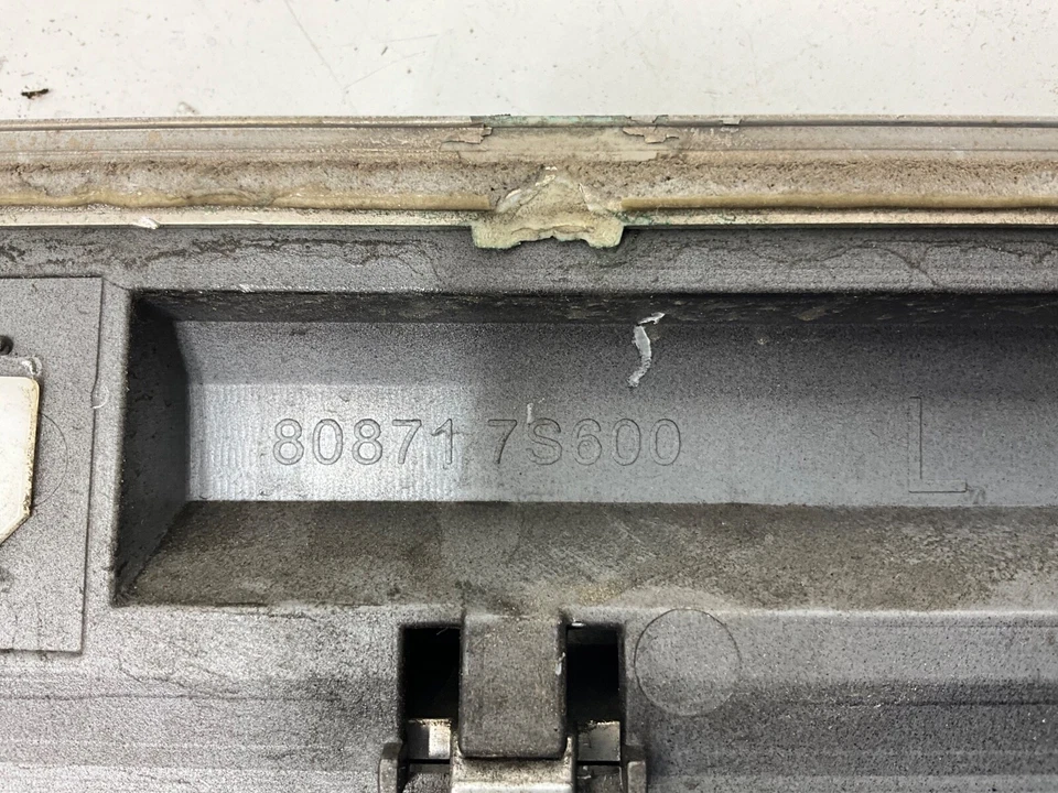 QX56 Infiniti 2006 revestimiento de puerta moldura lado izquierdo moldura exterior 808717S600 OEM Foto 4 de 4