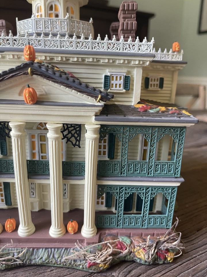 NEW Department 56 Disney Parks Halloween Disneyland Haunted Mansion ...