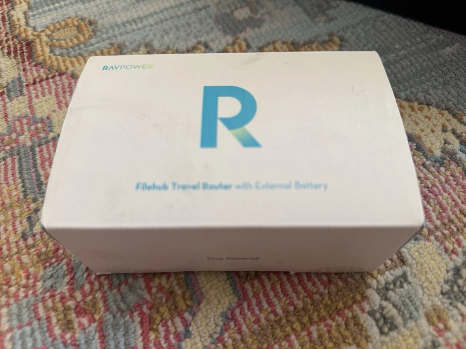 RAVPower File hub, Home & Travel Router Dual Band AC750 Wireless SD Card Reader - Image 3 of 3