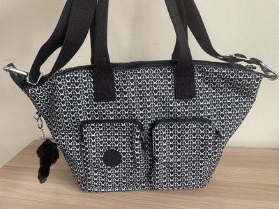 Kipling Rasha große Schultertasche mit abnehmbarem Schultergurt neu schwarz mono b