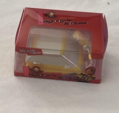 Bratz Tokyo A Go-Go Mini Scooter Zubehör versiegelt im Karton selten