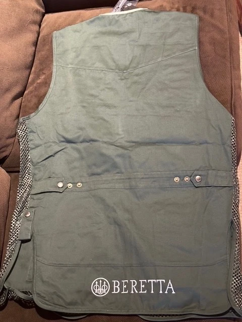 Beretta Silver Pigeon Shooting Vest Hunter Green and Black Mens Size Large - Image 2 of 4