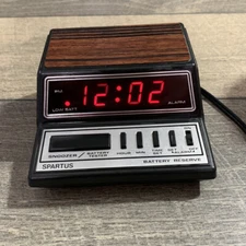 Vintage Spartus LED Alarm Clock Model 1104  Classic Woodgrain & Metal *Tested*