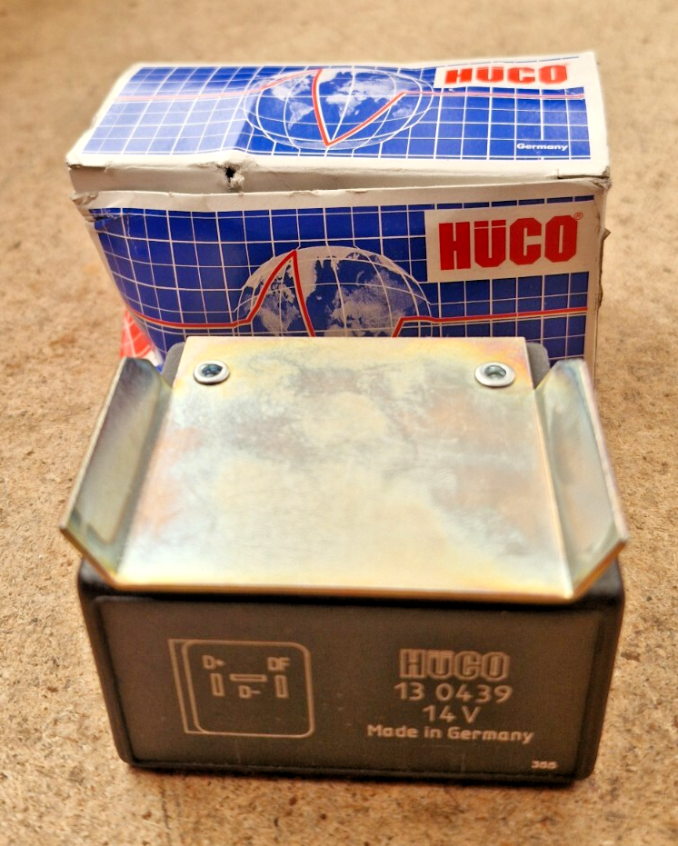 SYA様オーダー Citroen 2cv Dyane GS Alternator Voltage Regulator 14V Huco