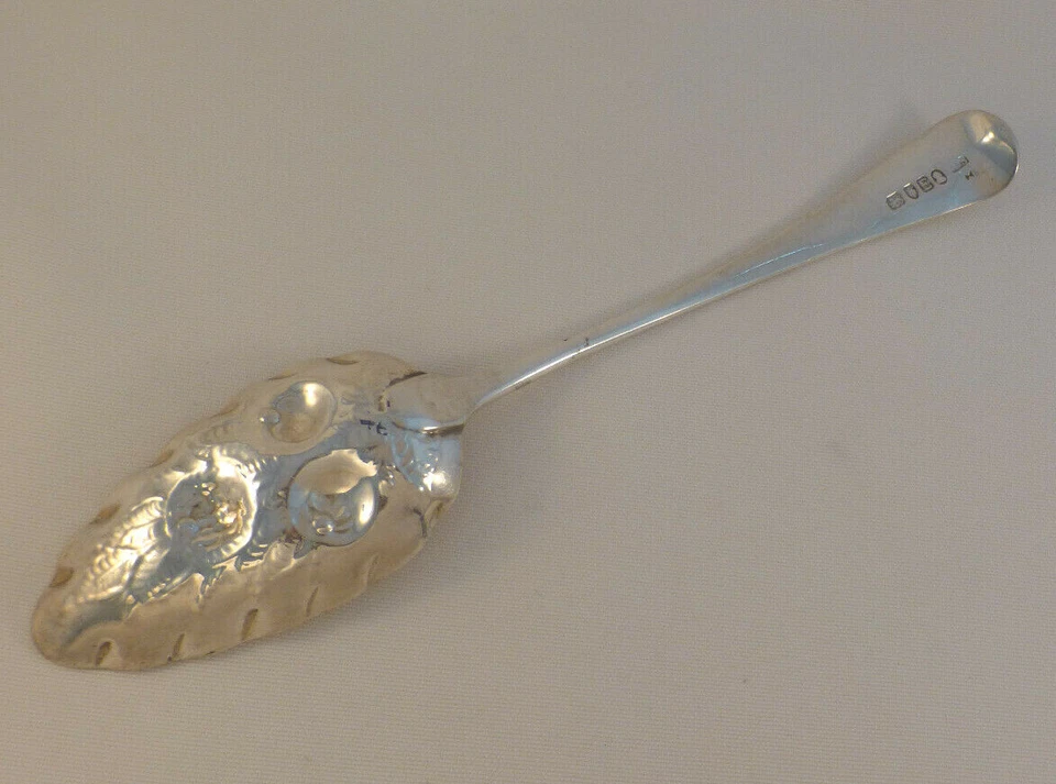 Cuchara para servir decorada georgiana 1809 Londres, Inglaterra esterlina 8 5/8" Foto 3 de 4