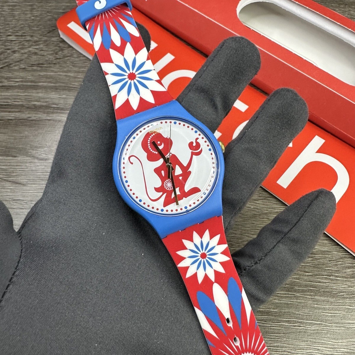 NEW✓LIMITED EDITION✓ Swatch Originals LUCKY MONKEY SUOZ203 41mm