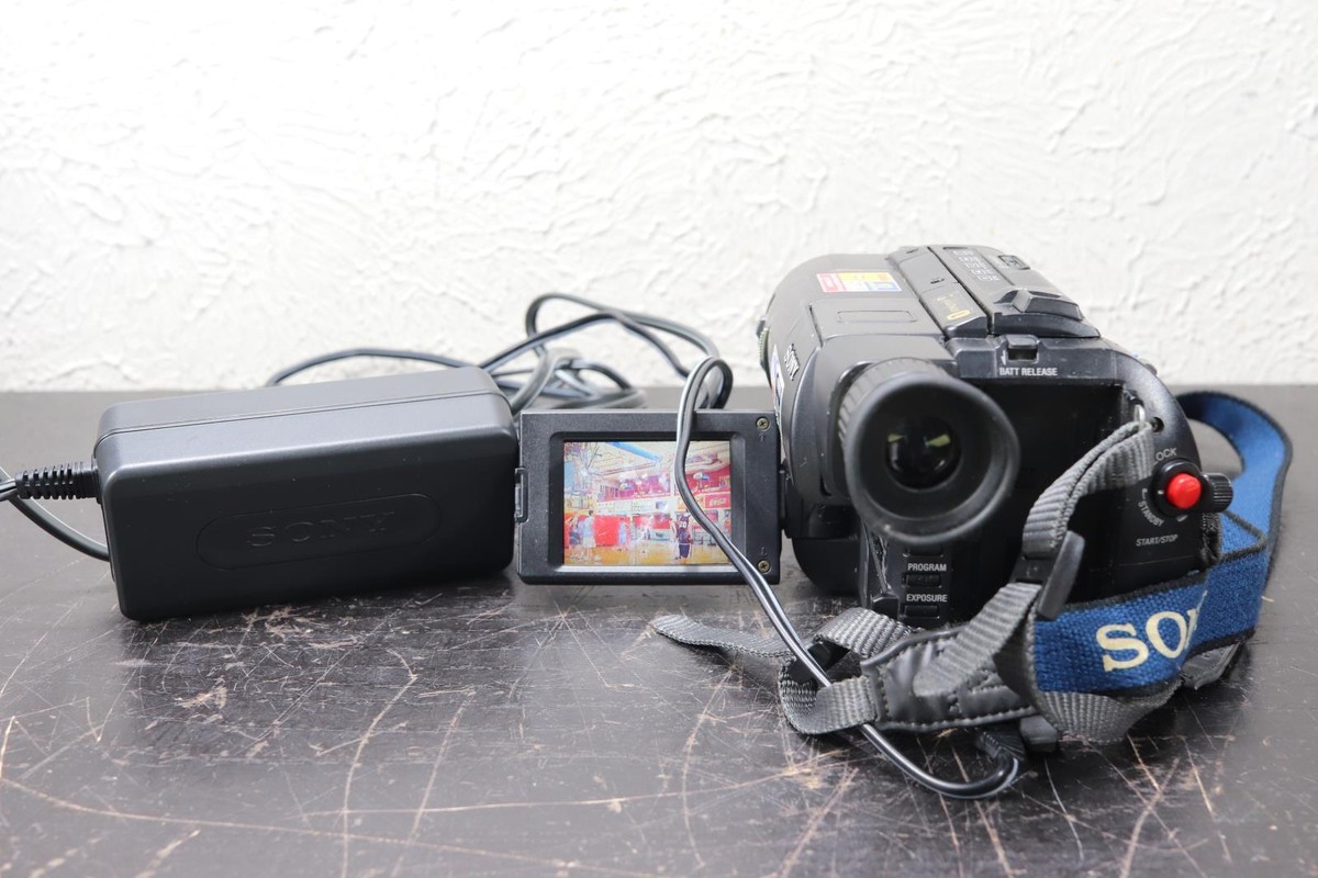 Sony CCD-TRV138 Hi-8 Analog Camcorder for sale online | eBay