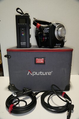 Aputure STORM 1000c 1000WLED Video Light