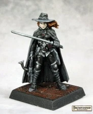 Reaper Pathfinder Miniatures 60164 VAMPIRE HUNTER (unpainted)