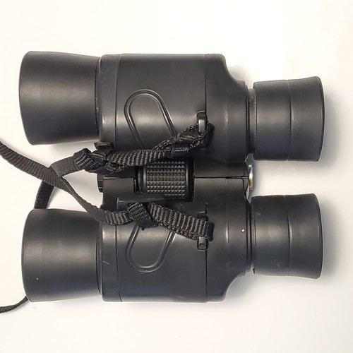 Barska binoculars black vintage works well 6" long pouch work well - Picture 9 of 10