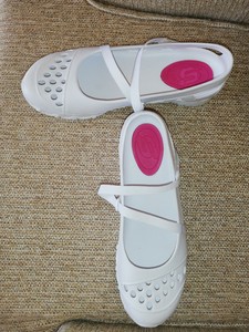 skechers crocs style shoes
