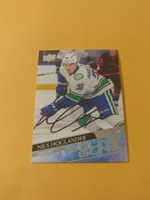 Nils Hoglander Signed Vancouver Canucks Young Guns Rookie Card. rookie card picture