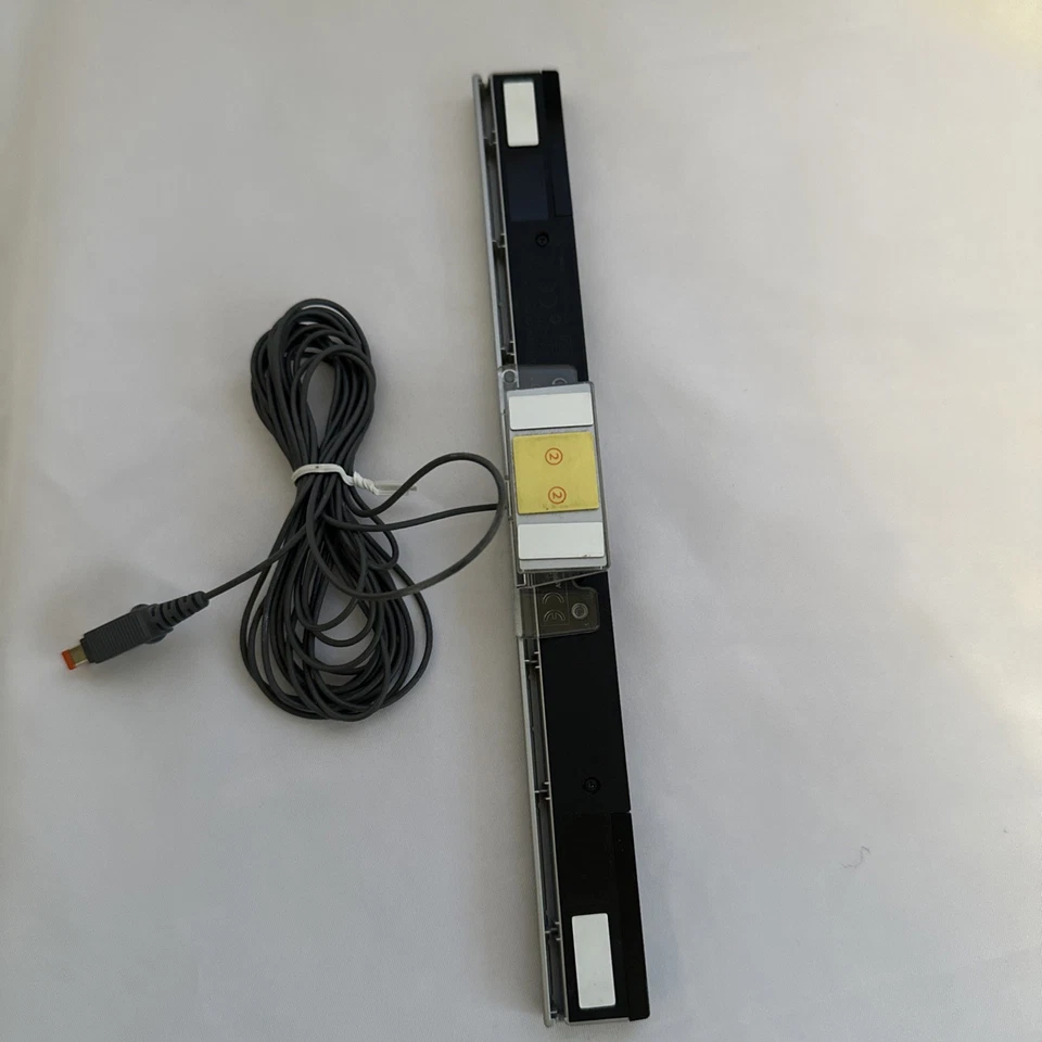 Official Nintendo Sensor Bar Original Genuine Infrared Nintendo Wii or Wii U OEM - Image 4 of 4