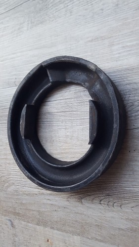 VW BUS T3 + SYNCRO GUMMI UNTERLAGE FEDER STOSSDÄMPFERFEDER 251411211A