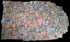 Lotto di 200 Banconote Mondial…