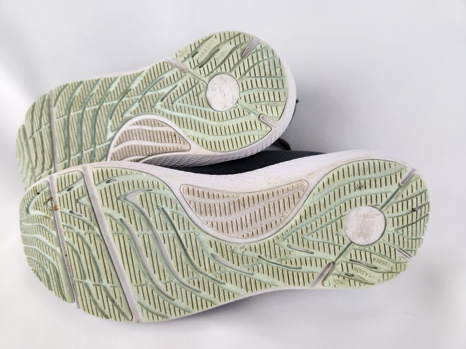 Under Armour Women's UA Charged Pursuit 2 Running Shoe Gray Sneaker Size 8.5 thumbnail 9