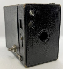 Brownie No. 2A Camera Model B 1918 (pat 1916) - Shutter works!