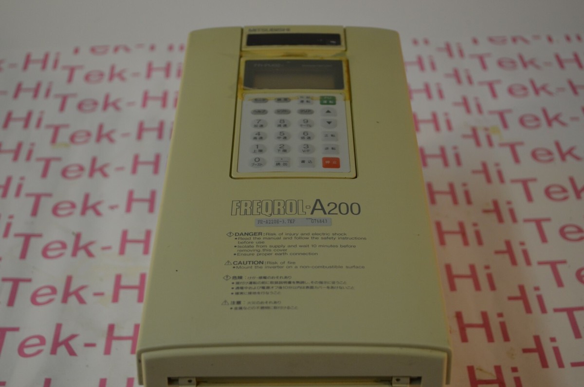 三菱　MITSUBISHI  INVERTER FR-A220E-3.7KP Mitsubishi FR-A220E-3.7KP inverter 3.7KW 220V FRA220E3.7KP