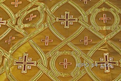 Liturgical Ecclesiastical Vestments Metallic Brocade Fabric with Chain & Crosses